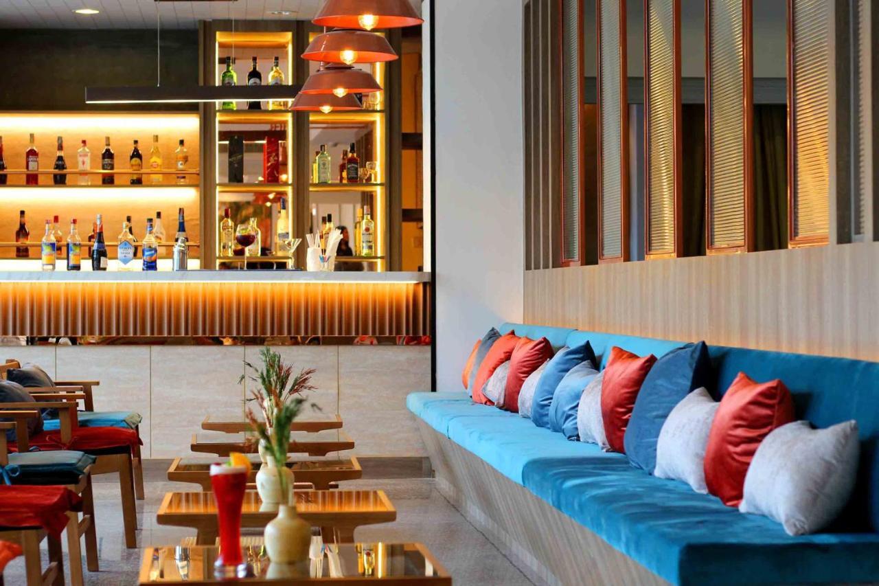 Coco Beach Hotel Jomtien Pattaya Exteriör bild