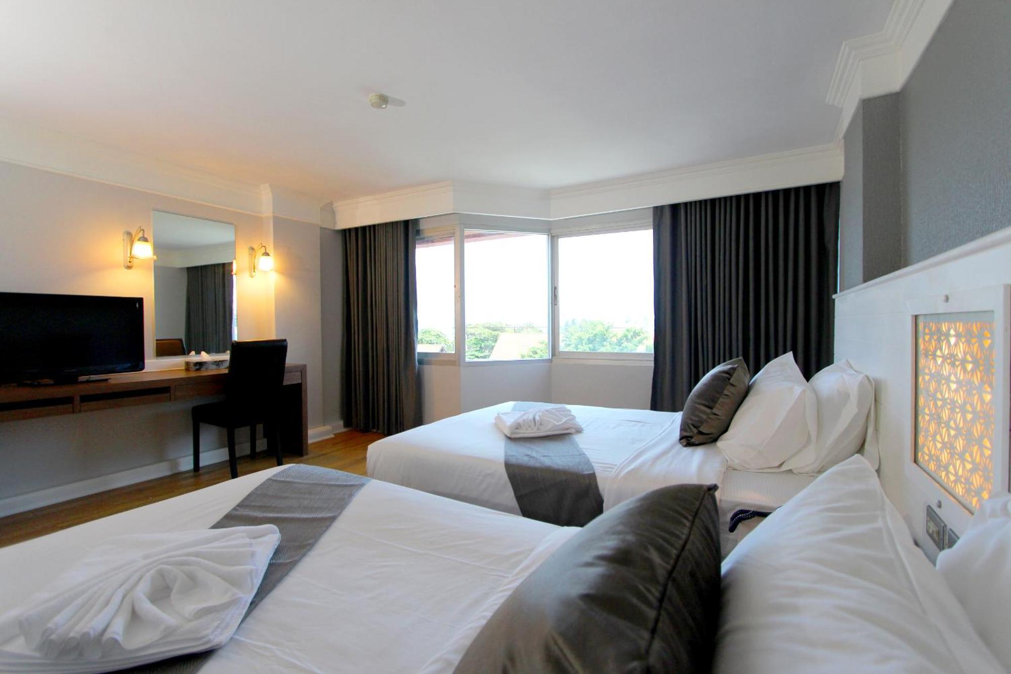 Coco Beach Hotel Jomtien Pattaya Exteriör bild