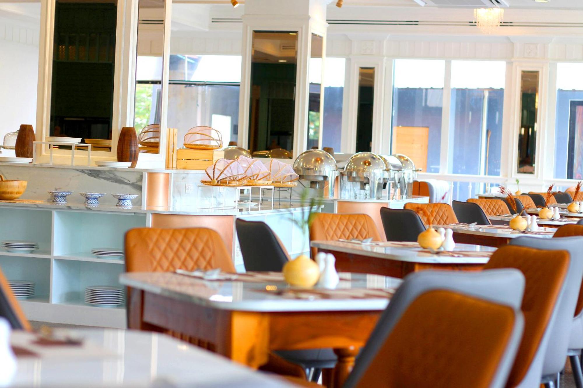 Coco Beach Hotel Jomtien Pattaya Exteriör bild